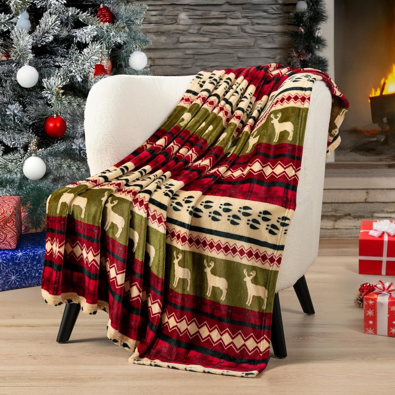 Red Christmas Holiday Fleece Blanket | Cozy Christmas Throw Blanket | Soft Winter Fleece Blanket | Holiday Cabin Blanket